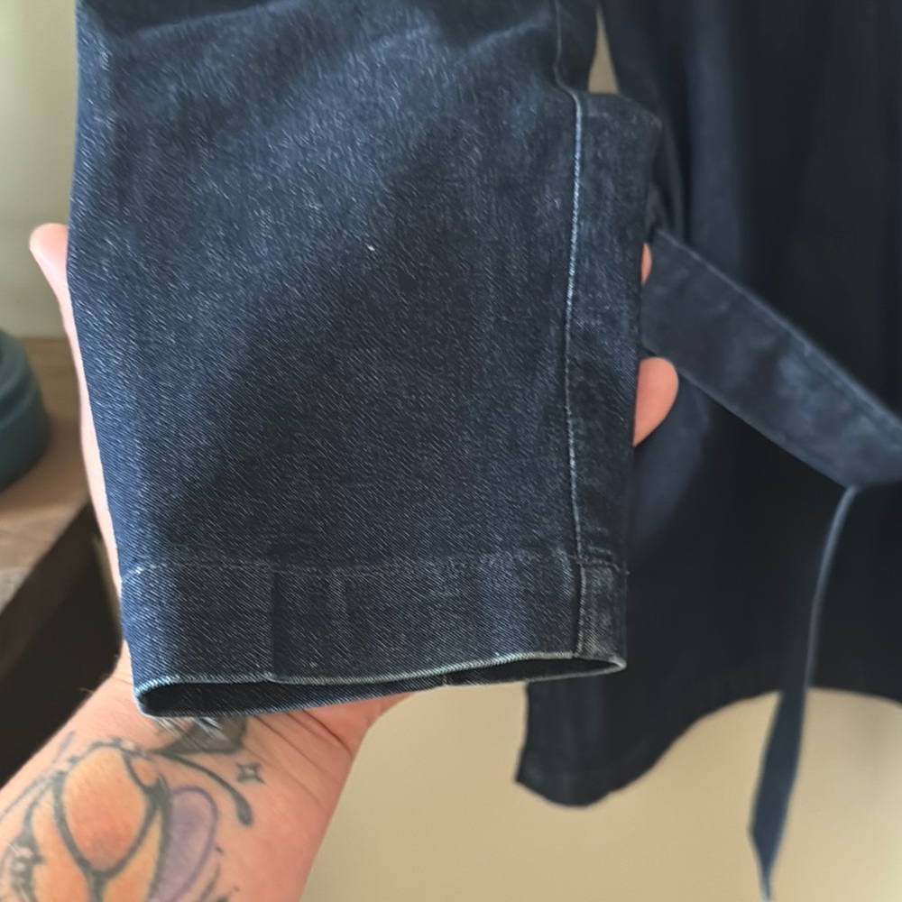 💙🐟🐳🔵Eddie Bauer Blue Jean Jacket Classic Lightweight Design - Picture 5 of 10
